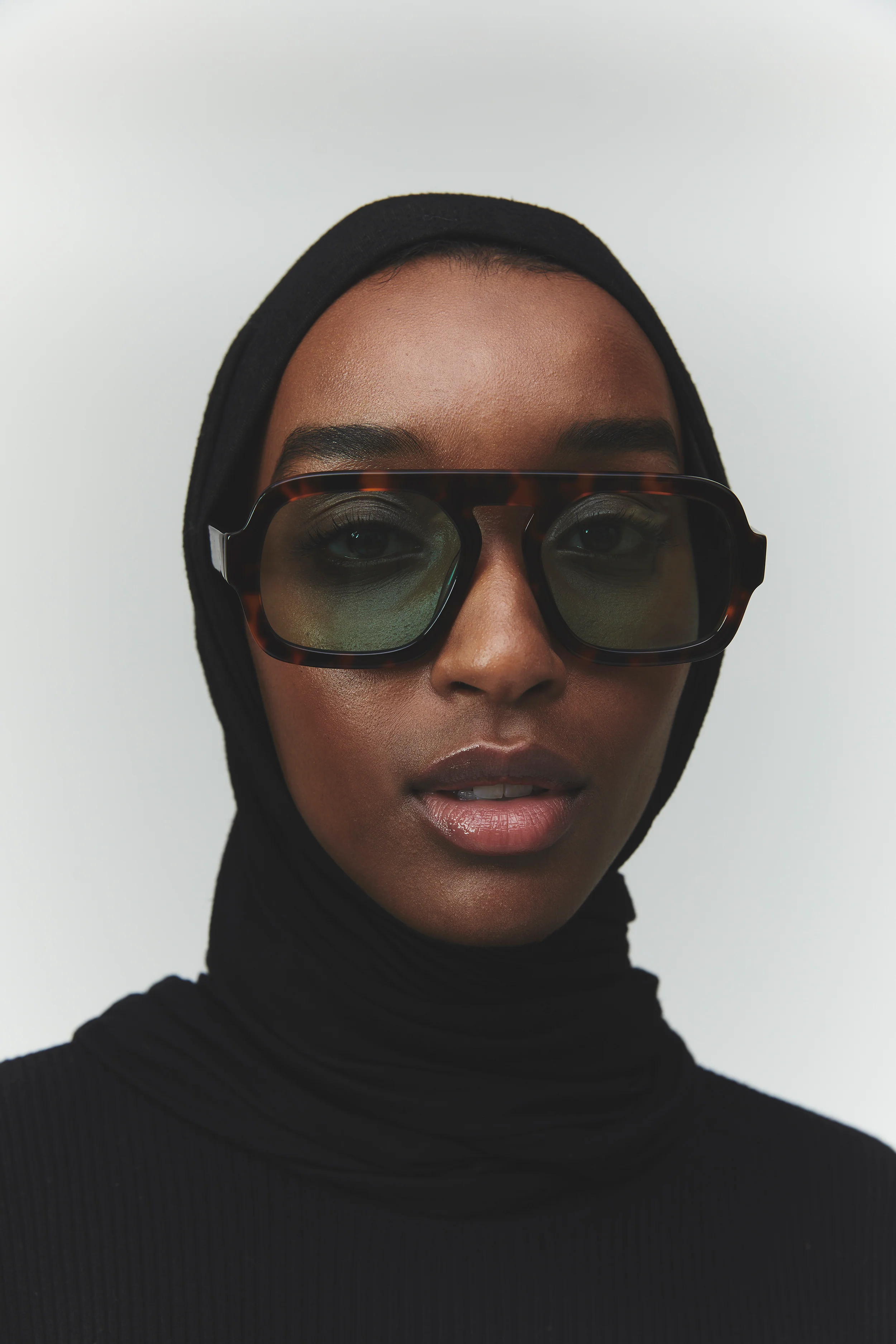 Jane in Brown Tortoise - Image 3